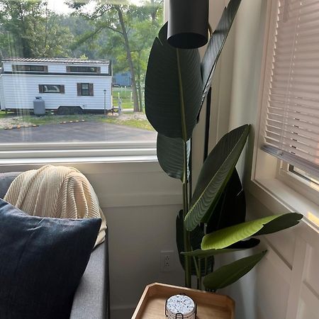 The Tiny Getaway Home Elizabethtown Exterior photo